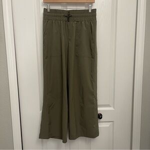 Mondetta Wide leg pants
